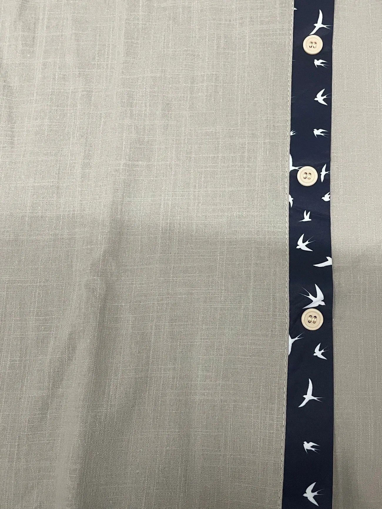 Trofim - Cămașă Elegantă Cu Imprimeu Cu Păsări Drăguțe