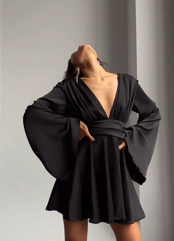 Darla™ | Rochie satinată cu mâneci largi