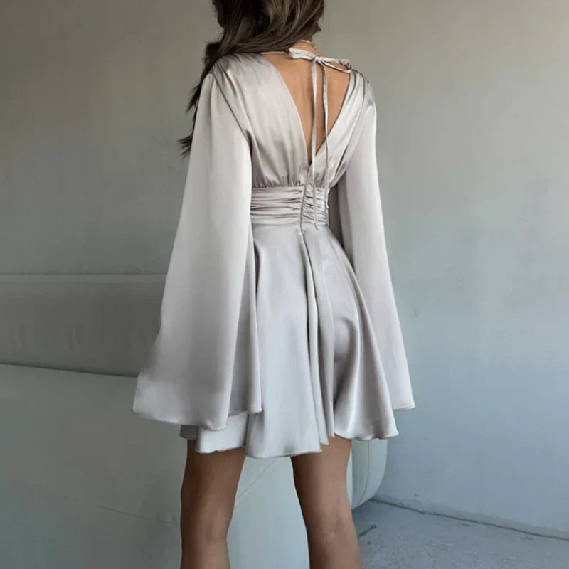 Darla™ | Rochie satinată cu mâneci largi