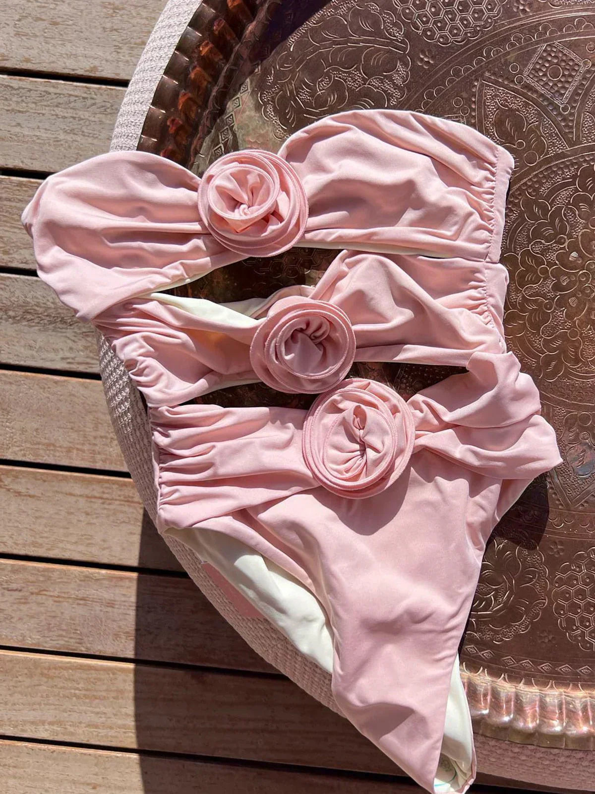 Sonia™ – Costum de Baie cu Design 3D cu Trandafiri