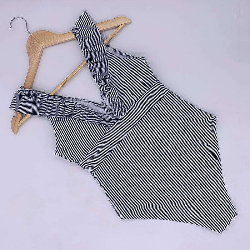 Larisa™ – Costum de Baie cu Volane pentru un Look Feminin