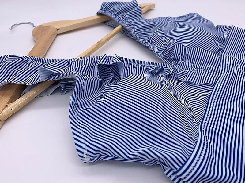 Larisa™ – Costum de Baie cu Volane pentru un Look Feminin