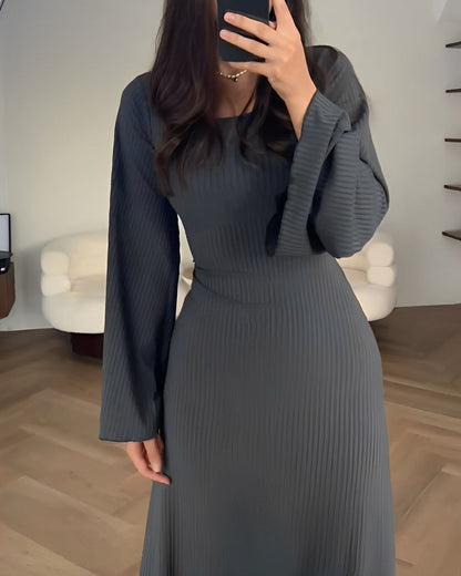 Nora™ | Rochie maxi din jacard cu mâneci