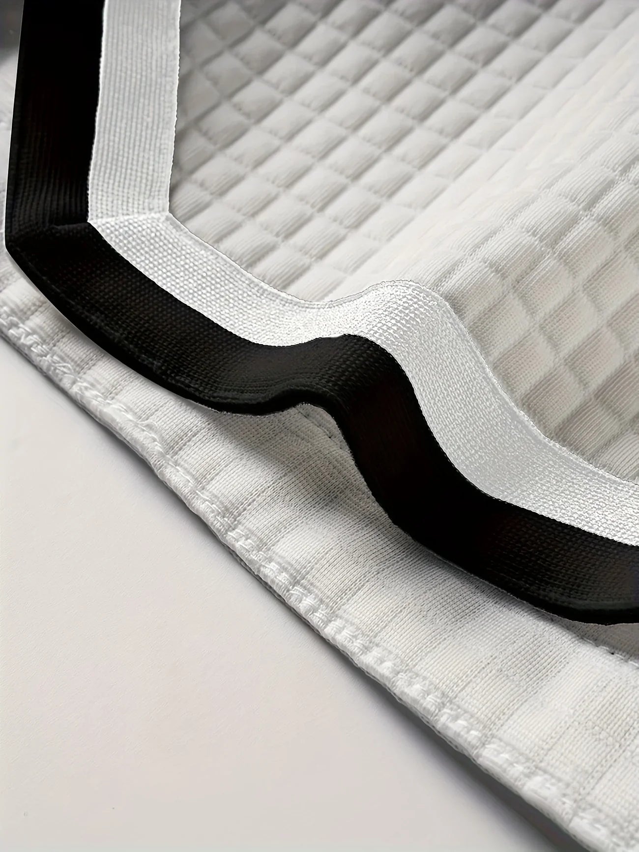 Nikifor - Pantaloni Scurți Respirabili Cu Snur In Talie