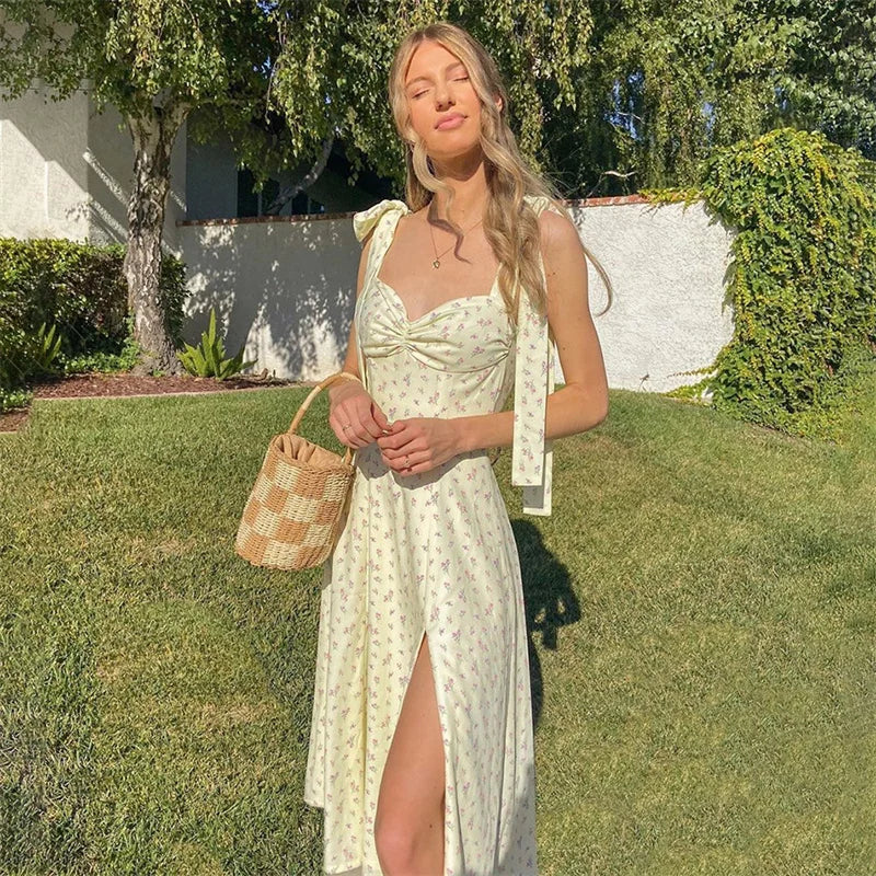 Sonia - Rochie elegantă cu flori