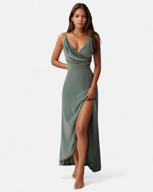 Mila™ | Rochie satinat cu decolteu în formă de apă și fante